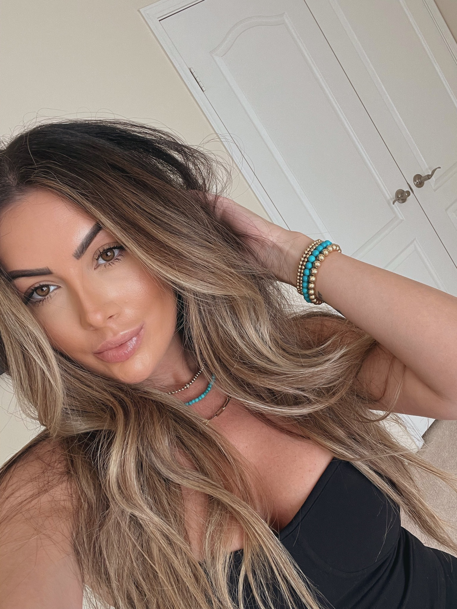 TURQUOISE NECKLACE