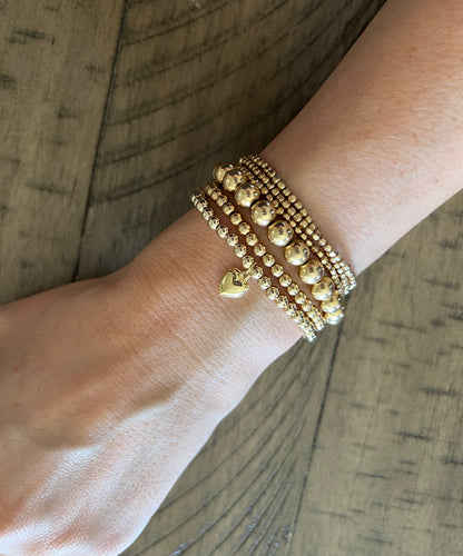 GOLDEN HEART BRACELET